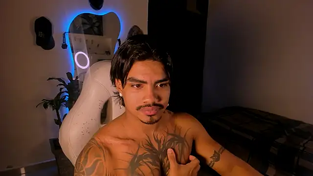 Young laroi online show from January 11, 2025, 3:55 am