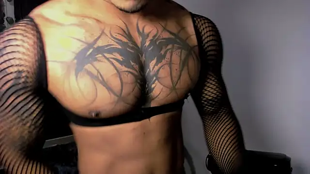 Young laroi online show from February 22, 2025, 11:35 pm