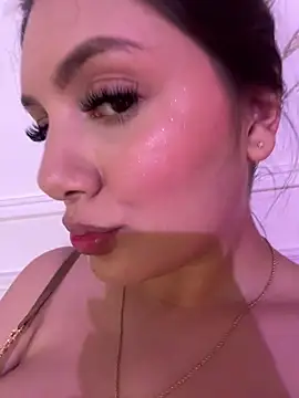 EmilyS   online show from February 25, 2025, 12:36 am