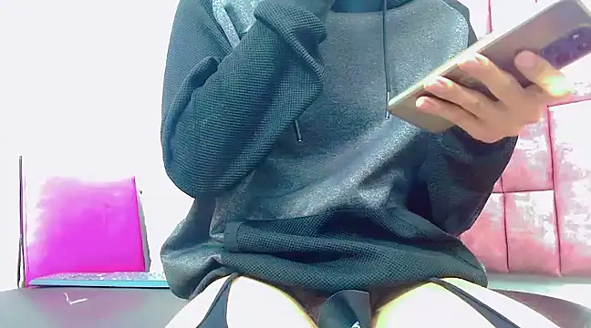 Sr BonnyEthan online show from January 30, 2025, 1:53 pm