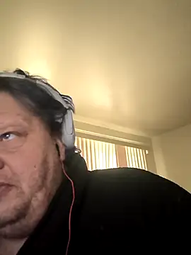 jrsexy83 online show from January 13, 2026, 5:51 pm