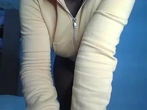 Mayah19 online show from January 18, 2026, 3:27 pm