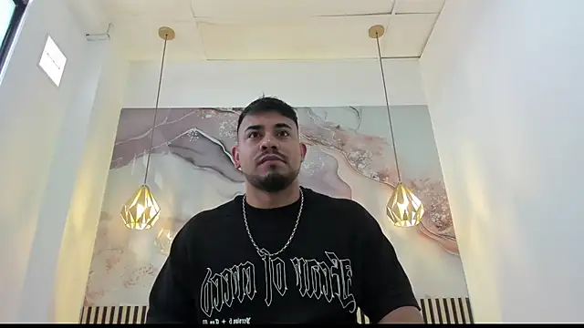 BrianMalonee online show from October 13, 2025, 12:38 pm