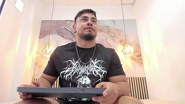 BrianMalonee online show from February 11, 2026, 12:10 pm