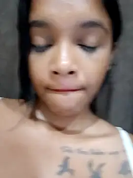 Indianqueen03 online show from January 8, 2025, 5:05 pm