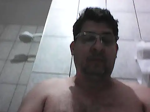 Snapshot of karatecobrakay2012 chatting on August 6, 2026, 10:28 am karatecobrakay2012 online show from August 6, 2026, 10:28 am