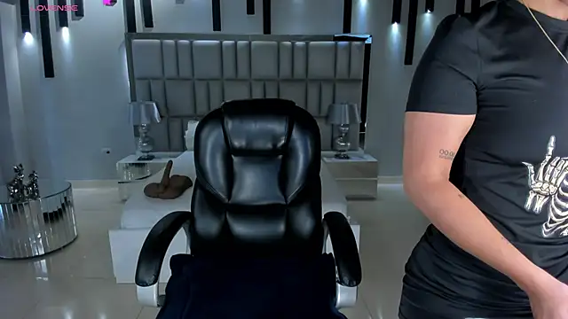 AlessaRomero online show from March 28, 2026, 8:08 pm