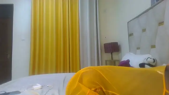 Fine assie online show from February 17, 2025, 1:36 am