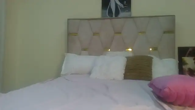 Fine assie online show from February 23, 2025, 11:58 pm