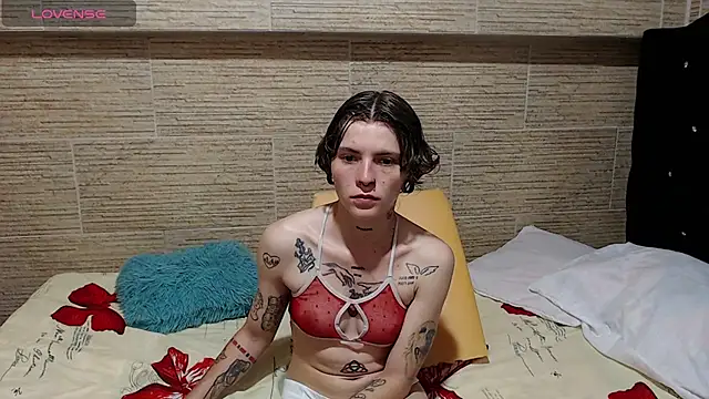 pretty cristal69 online show from February 10, 2025, 10:51 pm