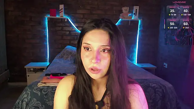 Snapshot of KityEstrover chatting on November 9, 2025, 11:03 pm KityEstrover online show from November 9, 2025, 11:03 pm