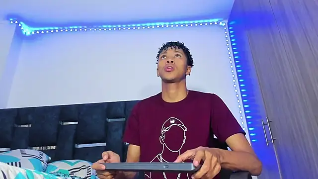 Lagosanthos online show from February 11, 2025, 8:20 pm