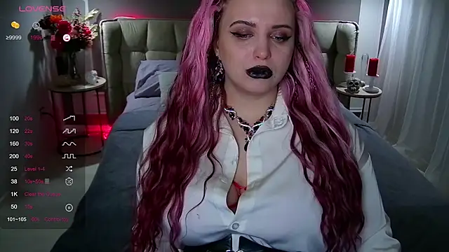 Miss Maya Mils online show from February 9, 2025, 4:04 am