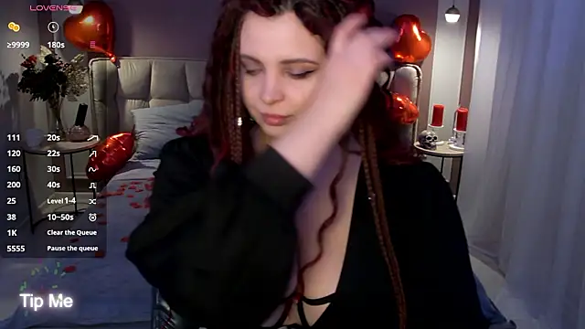 Miss Maya Mils online show from February 15, 2026, 1:02 am