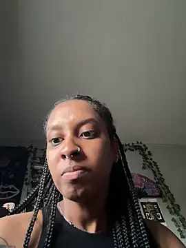 Your Paris online show from March 5, 2025, 12:27 am