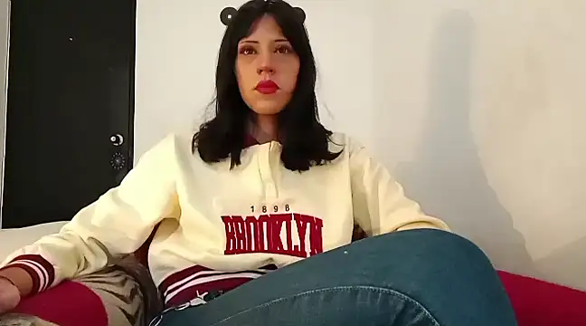 Snapshot of lucydreamm chatting on December 22, 2024, 8:58 pm lucydreamm online show from December 22, 2024, 8:58 pm