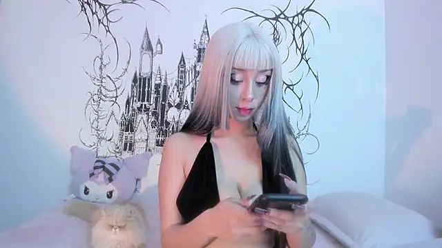 Snapshot of annie_gh chatting on December 14, 2024, 6:02 am annie gh online show from December 14, 2024, 6:02 am