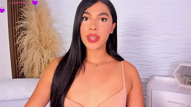 IsabelleFoxx  online show from February 11, 2026, 9:53 pm