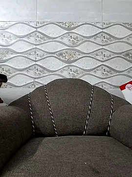 MohiniHott online show from January 28, 2025, 6:05 am