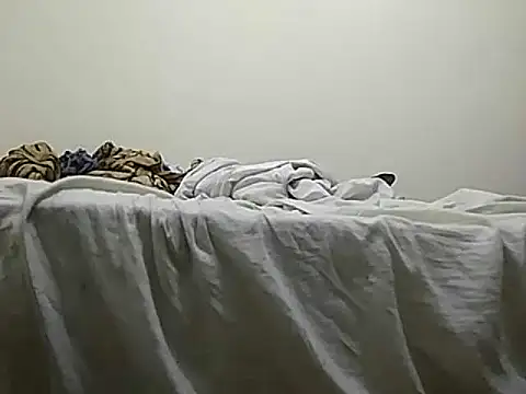 pikalindaxx online show from December 27, 2024, 4:36 am