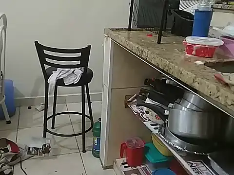 pikalindaxx online show from January 16, 2025, 2:30 am