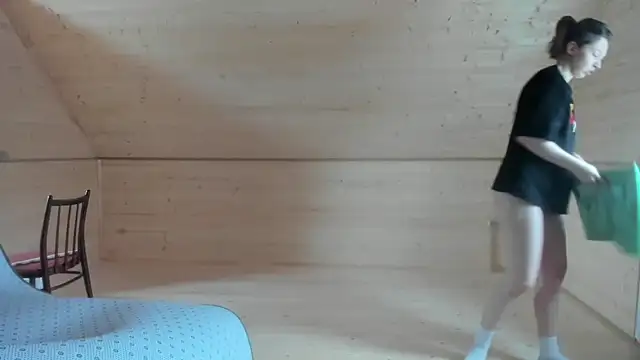 Snapshot of Adela_Vetta chatting on May 10, 2026, 9:14 am Adela Vetta online show from May 10, 2026, 9:14 am