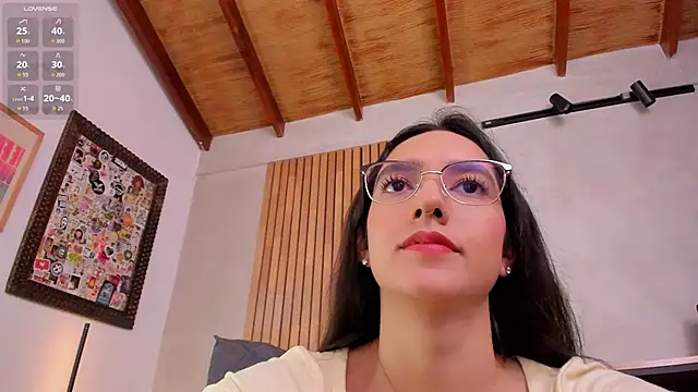 Snapshot of honeyhot69__ chatting on April 23, 2026, 11:20 am honeyhot69 online show from April 23, 2026, 11:20 am