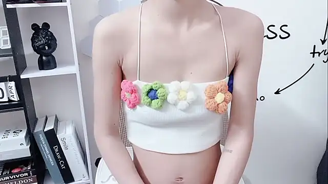 Sarah-ery online show from April 13, 2026, 1:22 am