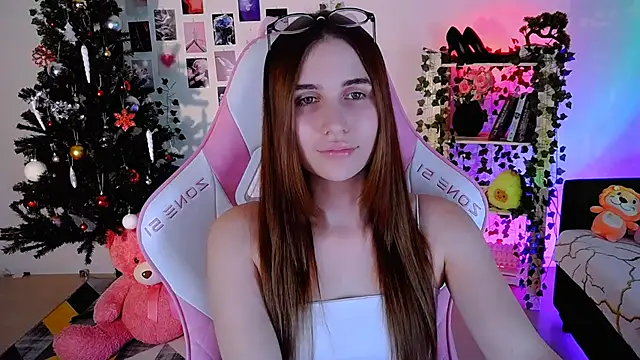 AliceCharmy online show from December 12, 2024, 2:55 pm