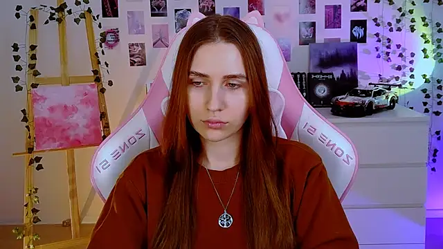 AliceCharmy online show from January 28, 2025, 10:56 am