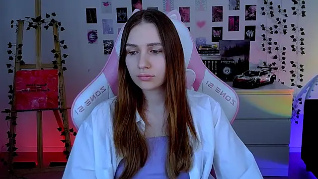 AliceCharmy online show from October 11, 2025, 6:23 am