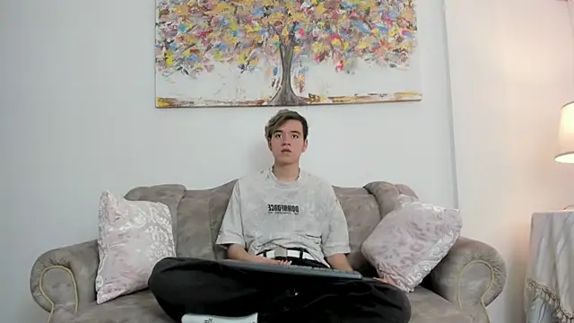 bunny maxi online show from January 17, 2025, 12:52 pm