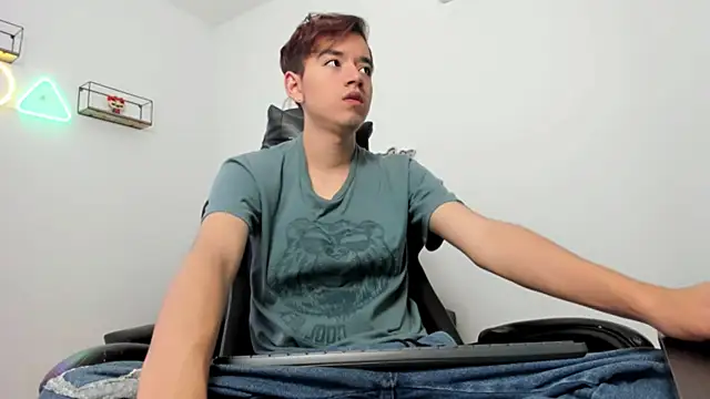 bunny maxi online show from November 26, 2025, 12:39 pm