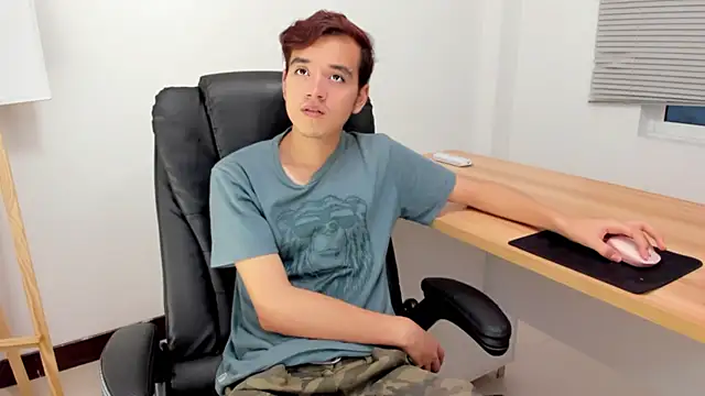 bunny maxi online show from December 4, 2025, 12:47 pm