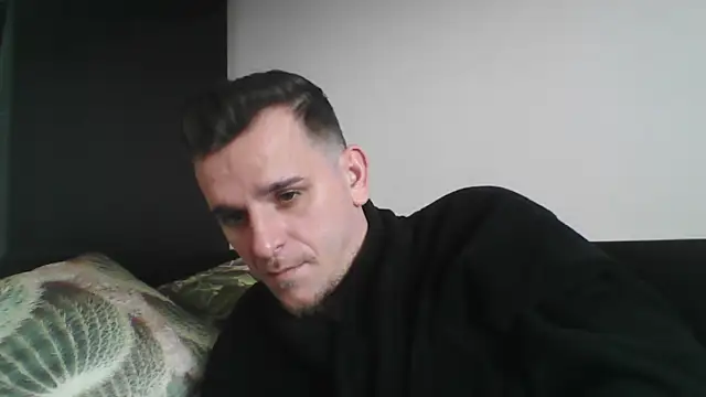 Huge cock22cm online show from January 26, 2025, 10:34 am