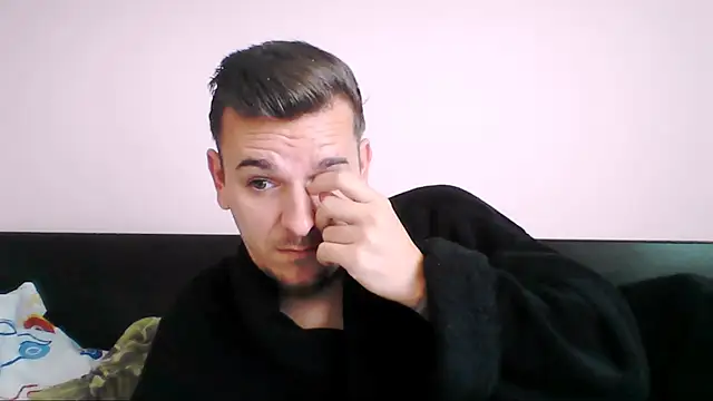 Huge cock22cm online show from October 5, 2025, 8:34 am