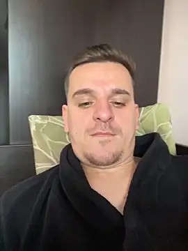 Huge cock22cm online show from March 3, 2026, 11:16 am