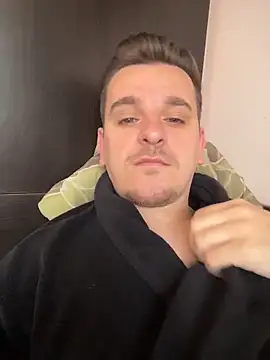 Huge cock22cm online show from March 21, 2026, 7:24 am