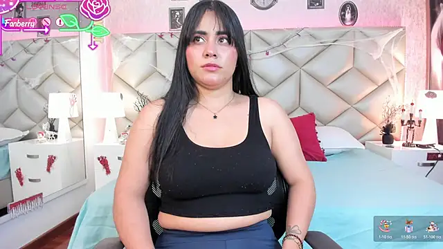 Snapshot of Brenda_Garcia chatting on November 4, 2025, 8:08 pm Brenda Garcia online show from November 4, 2025, 8:08 pm