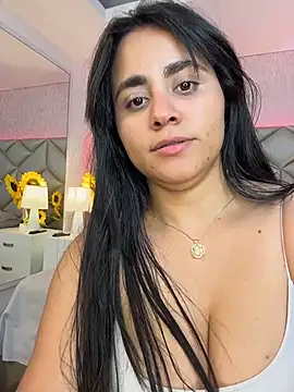 Snapshot of Brenda_Garcia chatting on November 29, 2025, 7:39 pm Brenda Garcia online show from November 29, 2025, 7:39 pm