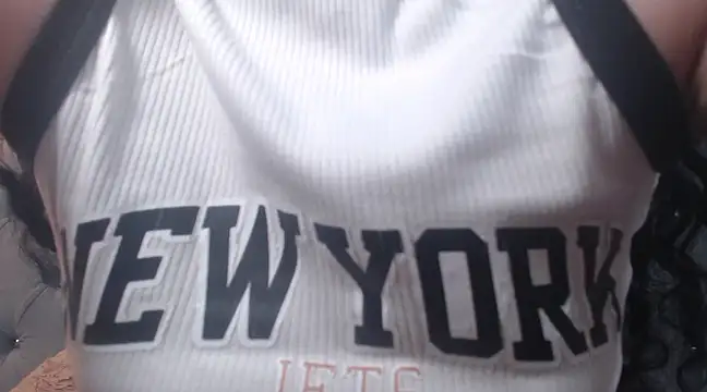 EmmaCowperr online show from February 24, 2025, 7:52 pm