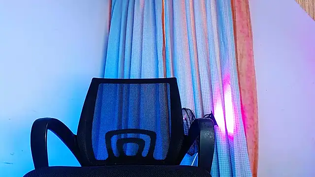 DanteSantoro online show from March 10, 2026, 12:10 pm