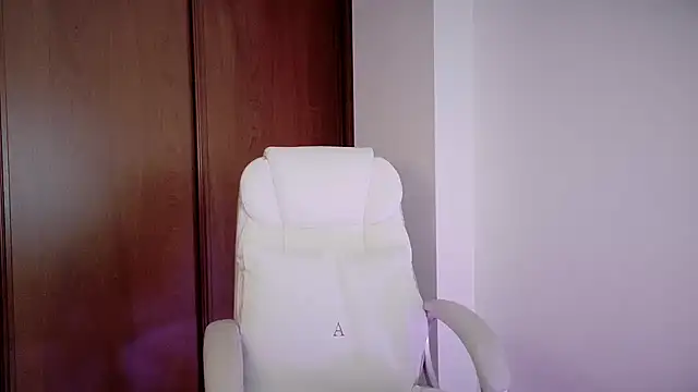 fedebarbie online show from September 12, 2025, 9:53 am