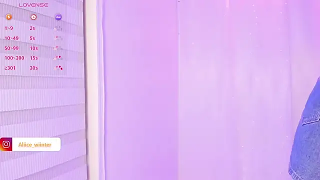 Snapshot of Alice_winter_ chatting on March 5, 2025, 10:21 pm Alice winter online show from March 5, 2025, 10:21 pm