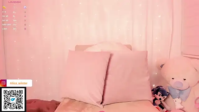 Snapshot of Alice_winter_ chatting on September 24, 2025, 7:06 pm Alice winter online show from September 24, 2025, 7:06 pm