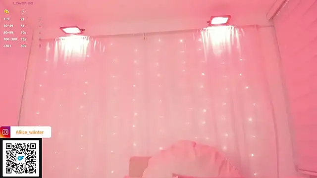 Snapshot of Alice_winter_ chatting on September 30, 2025, 6:13 pm Alice winter online show from September 30, 2025, 6:13 pm