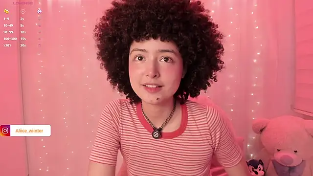 Snapshot of Alice_winter_ chatting on October 15, 2025, 6:08 pm Alice winter online show from October 15, 2025, 6:08 pm