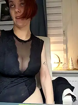 Loona-Lexxington online show from February 4, 2025, 6:17 pm