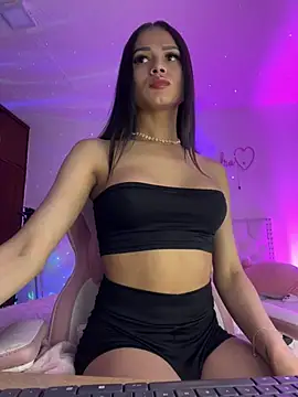 alee lenoxx online show from March 2, 2025, 8:38 am