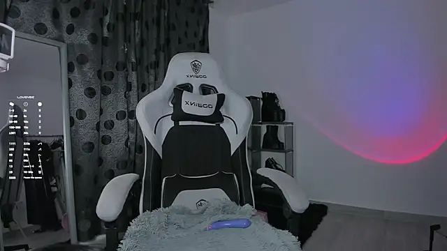 Snapshot of satanbabee chatting on March 14, 2025, 11:22 pm satanbabee online show from March 14, 2025, 11:22 pm